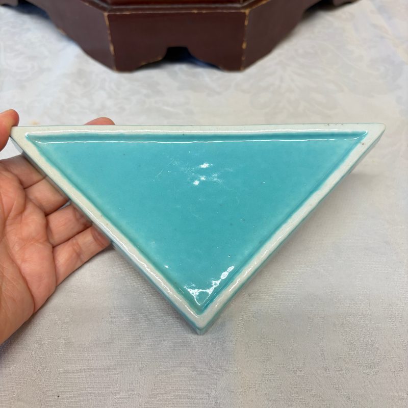 A Chinese famille rose 'Foreigners Hunting' six-piece sweetmeat set on a wooden tray - 图28