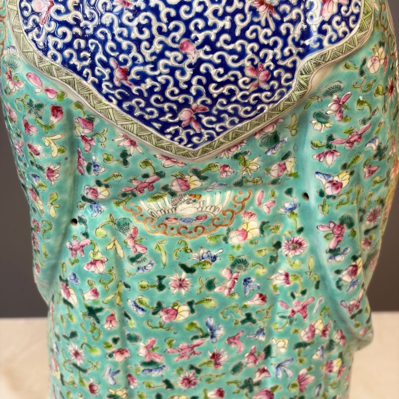 A large Chinese famille rose figure of Fu Xing - 图25