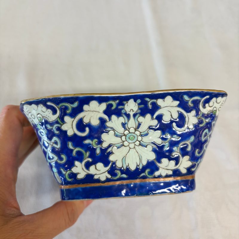 A Chinese polychrome-enamelled nine-piece sweetmeat set in a gilt-lacquered box - 图63