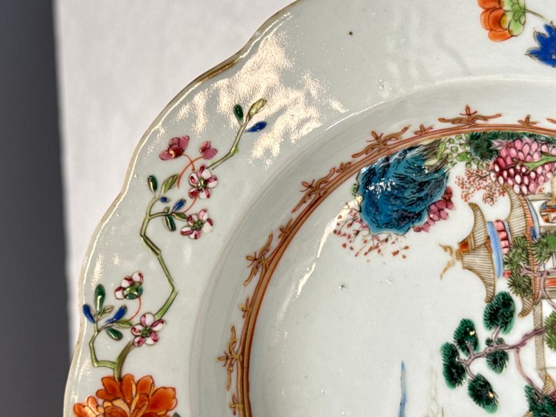 Four Chinese famille rose 'Riverscape' plates - 图14
