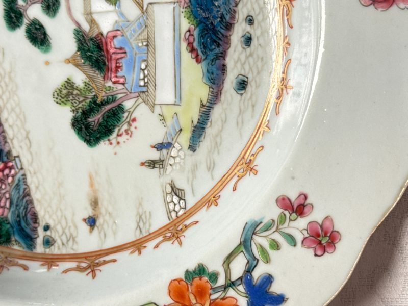 Four Chinese famille rose 'Riverscape' plates - 图12