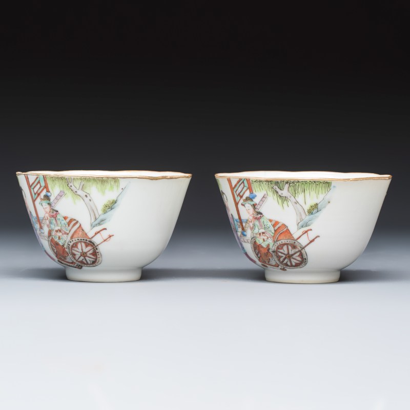 A pair of Chinese famille rose 'Xi Xiang Ji' tea bowls - 图3