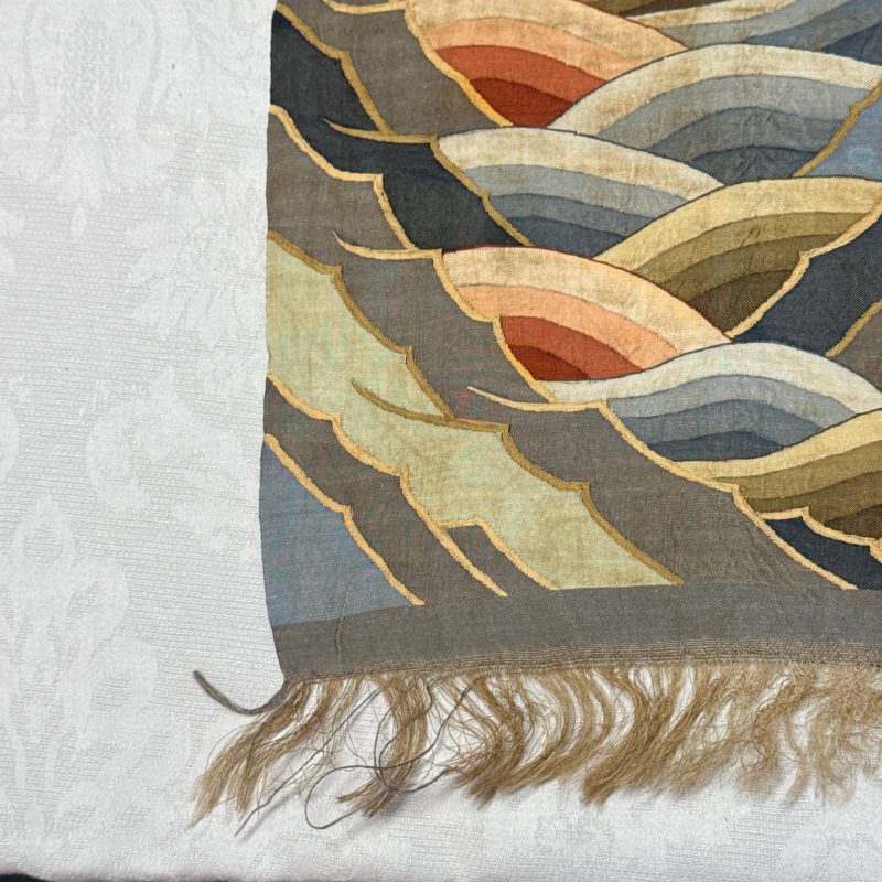 A Chinese kesi 'Deer, Crane and Dragon' panel - 图25
