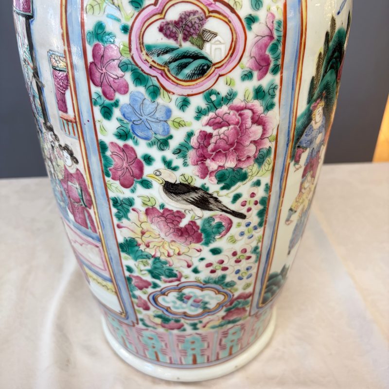 A Chinese famille rose vase with narrative design - 图19