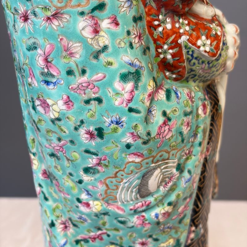 A large Chinese famille rose figure of Fu Xing - 图30