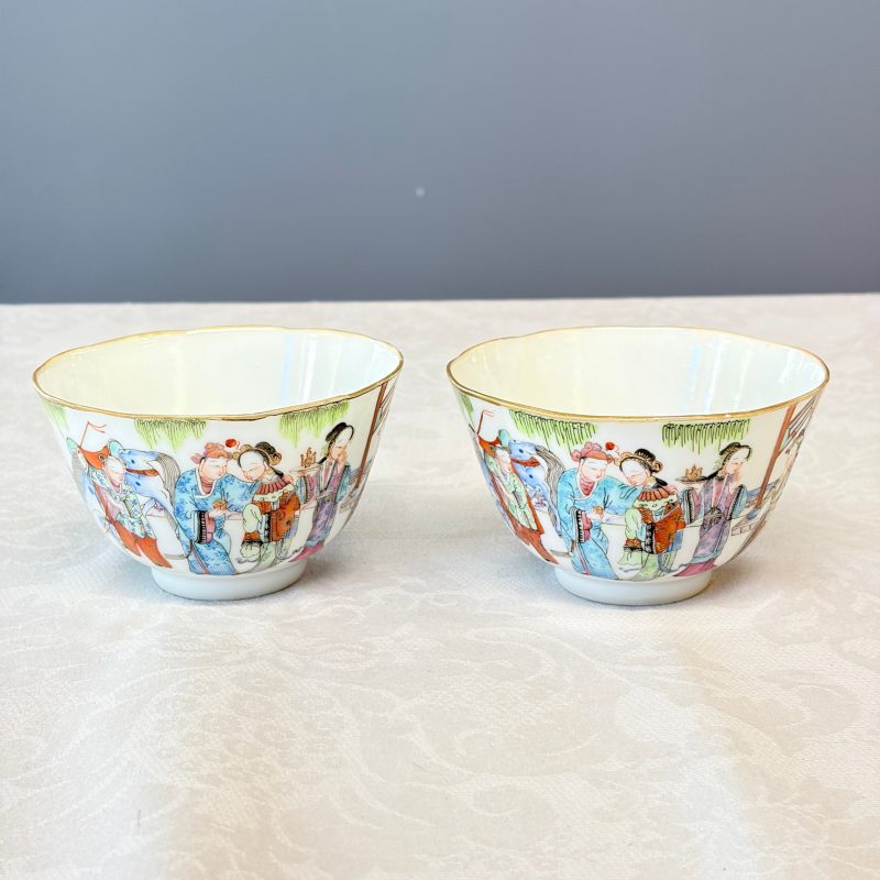 A pair of Chinese doucai bowls with floral design - 图33
