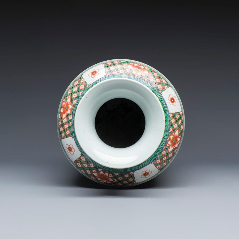 A Chinese famille verte 'Pheasants among Flowering branches' vase - 图6