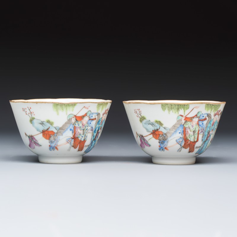 A pair of Chinese famille rose 'Xi Xiang Ji' tea bowls - 图5
