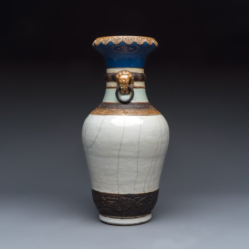 An unusual Chinese Nanking vase decorated with various glazes - 图5