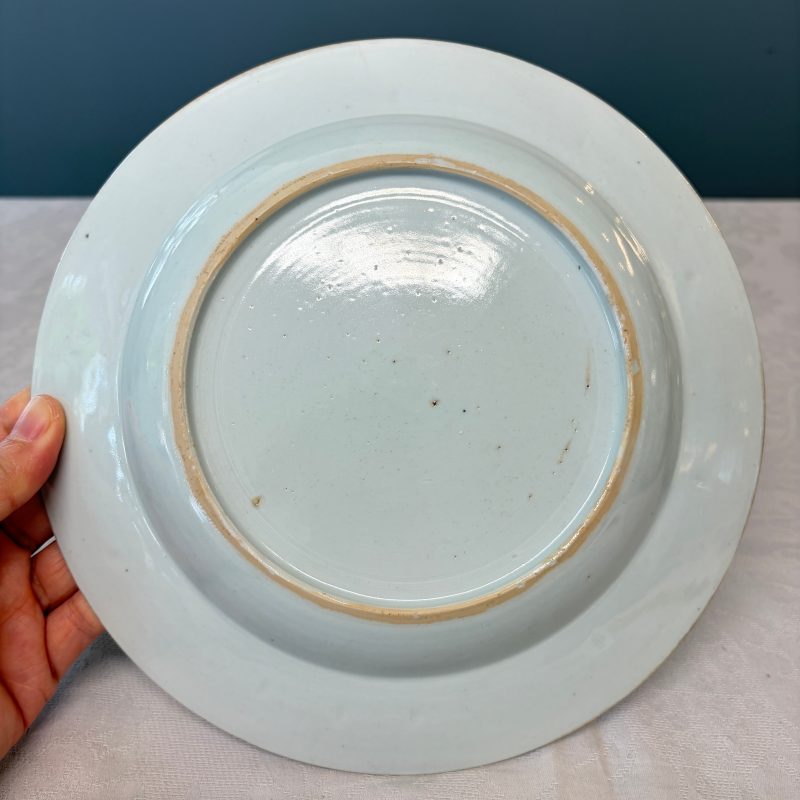 A Chinese famille rose 'Fisherman, Lady and Child' plate - 图8