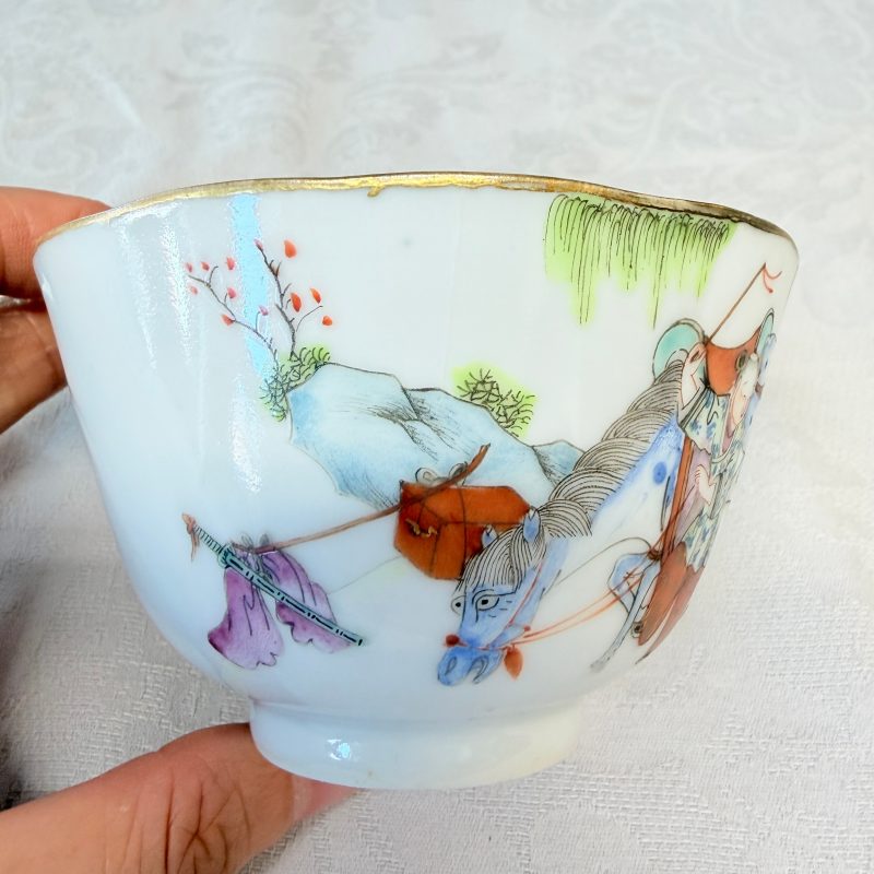 A pair of Chinese doucai bowls with floral design - 图37