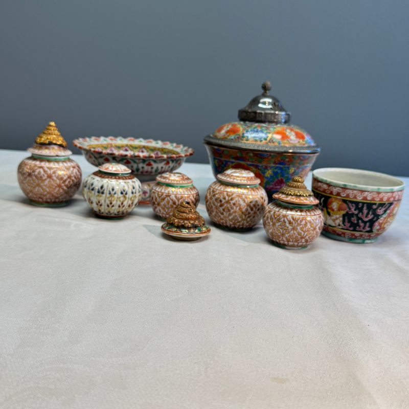 A group of nine Chinese Bencharong wares for the Thai market - 图32