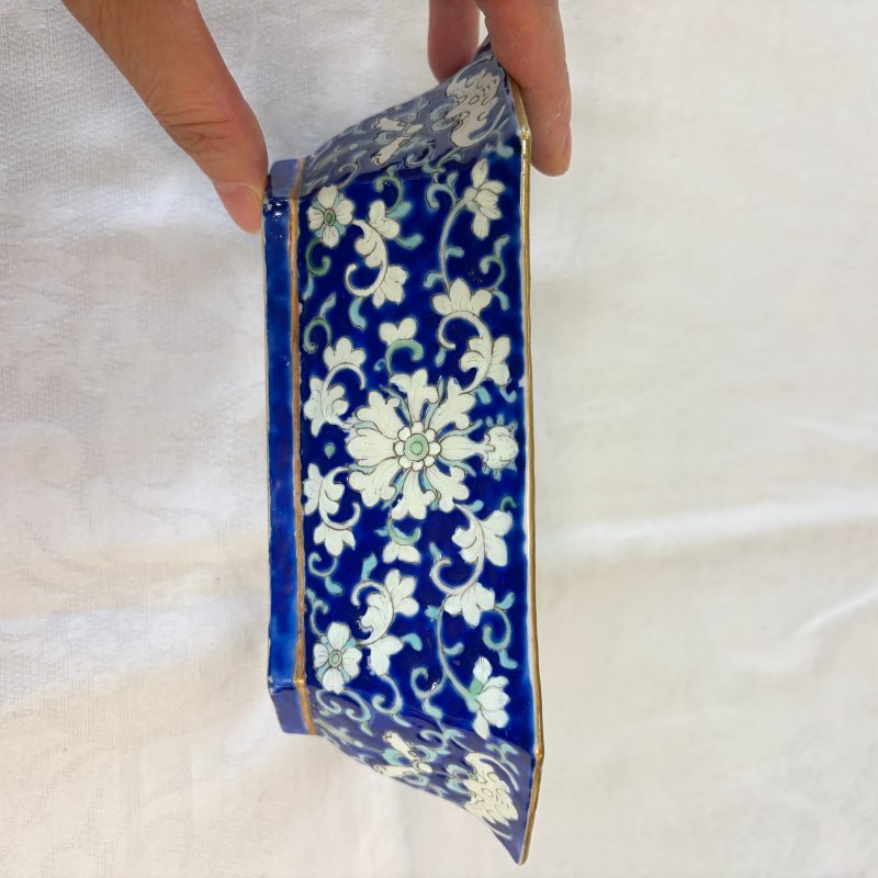 A Chinese polychrome-enamelled nine-piece sweetmeat set in a gilt-lacquered box - 图74
