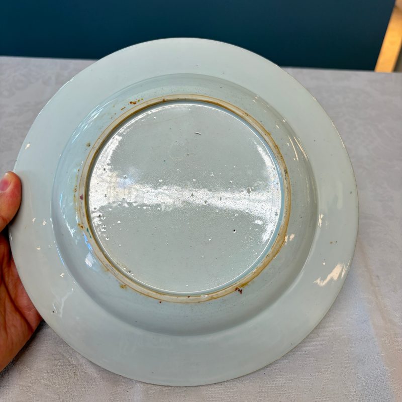 A collection of 13 Chinese famille rose 'Landscape' plates and dishes - 图68