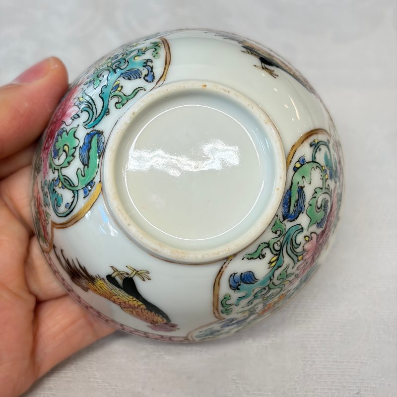 A pair of fine Chinese famille rose 'Rooster' tea bowls and saucers - 图38