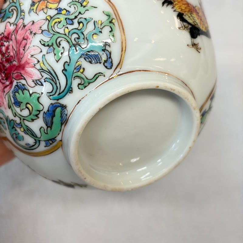 A pair of fine Chinese famille rose 'Rooster' tea bowls and saucers - 图39