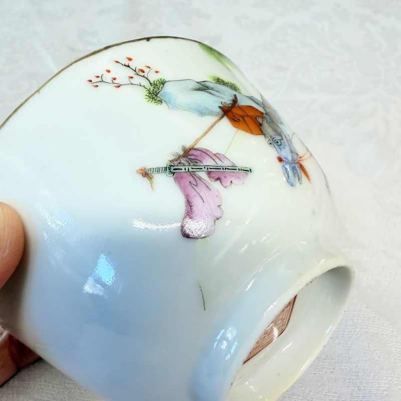 A pair of Chinese doucai bowls with floral design - 图43