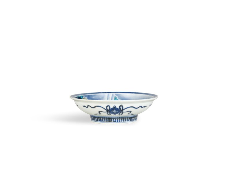 A porcelain dish, Nabeshima ware, Hizen, Edo period, late 17th – early 18th century |  色絵流水草花文皿　肥前　鍋島藩窯　江戸時代中期　17世紀後半～18世紀前半 - 图2