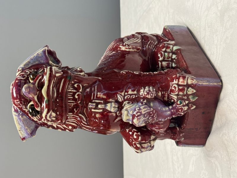 A pair of Chinese flambé-glazed models of Buddhist lions - 图9