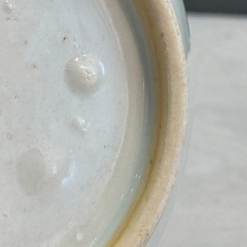 A very rare Chinese famille rose armorial kendi with the arms of De Heere for the Dutch market - 图21