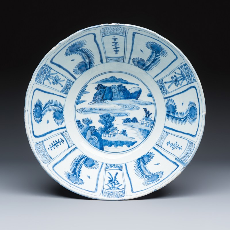 A large Chinese 'Kraak' blue and white 'Mountainous Landscape' bowl - 图5