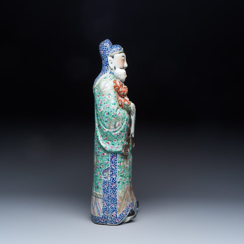A large Chinese famille rose figure of Fu Xing - 图5