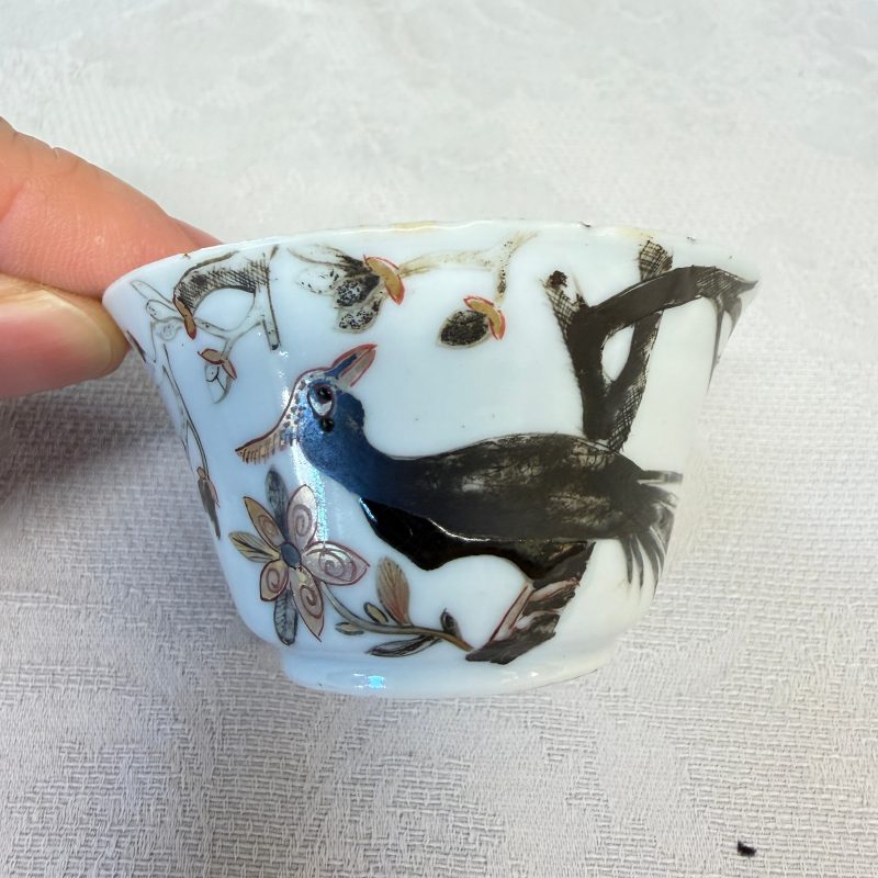 A set of six Chinese silver and gilt-decorated 'Pheasants Among Flowering Branches' tea bowls and saucers - 图37