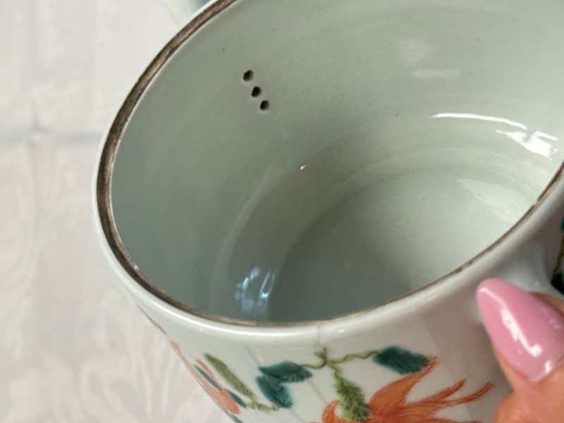 Four Chinese famille rose wares - 图43