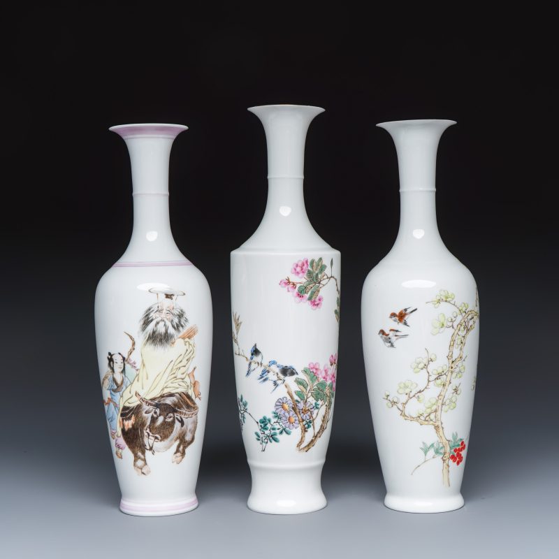 Three Chinese polychrome semi-eggshell vases - 图2