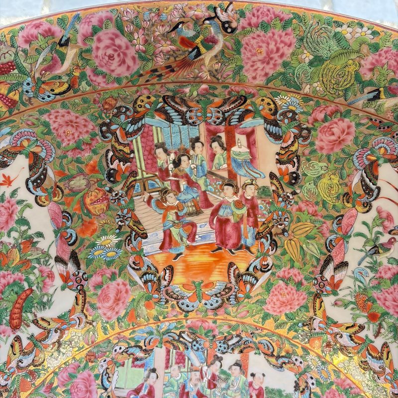 A massive Chinese Canton export famille rose punch bowl with narrative design - 图16