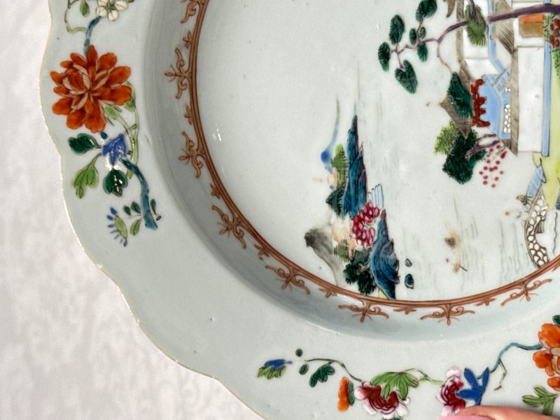 Four Chinese famille rose 'Riverscape' plates - 图23