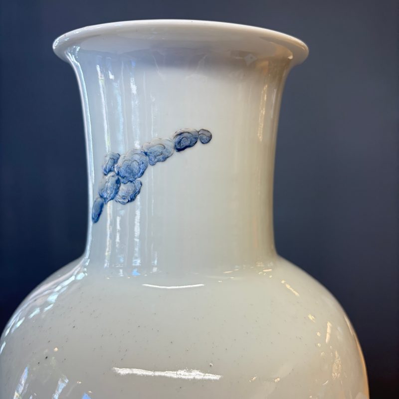 A Chinese famille rose 'Elegant ladies with playing boys' vase - 图17