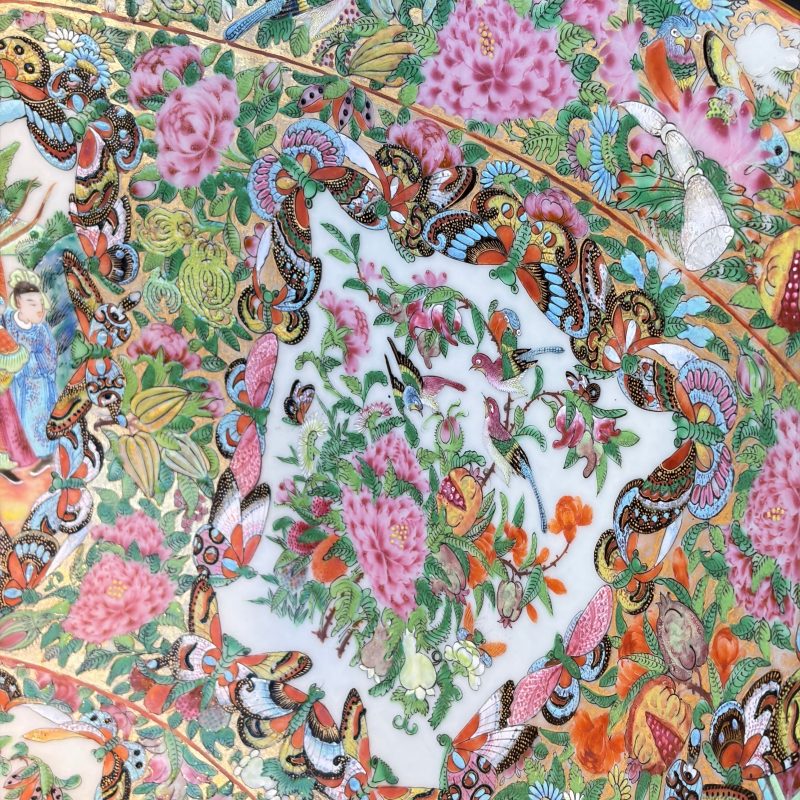 A massive Chinese Canton export famille rose punch bowl with narrative design - 图21
