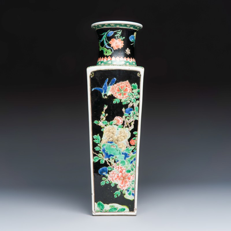 A Chinese famille noire square vase with birds among flowering branches - 图4