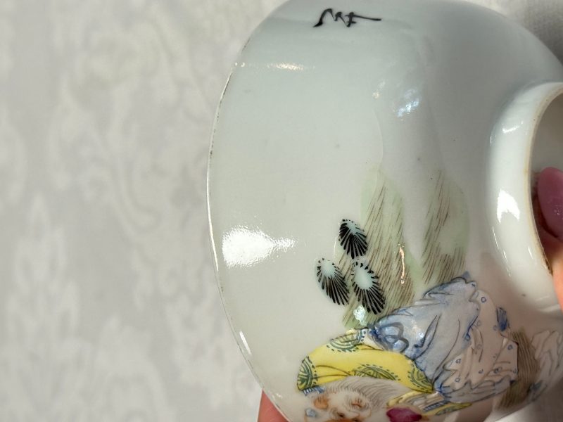 Four Chinese famille rose wares - 图51