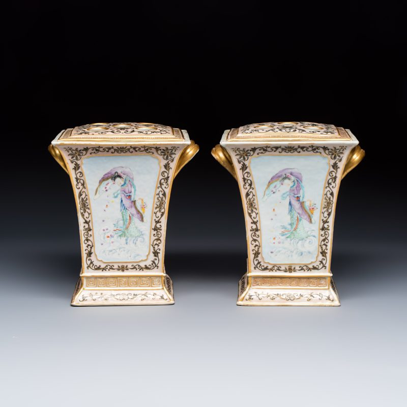 A pair of extremely rare Chinese Canton famille rose bough pots - 图3