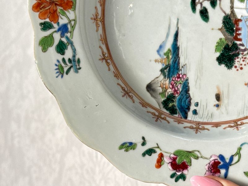Four Chinese famille rose 'Riverscape' plates - 图33