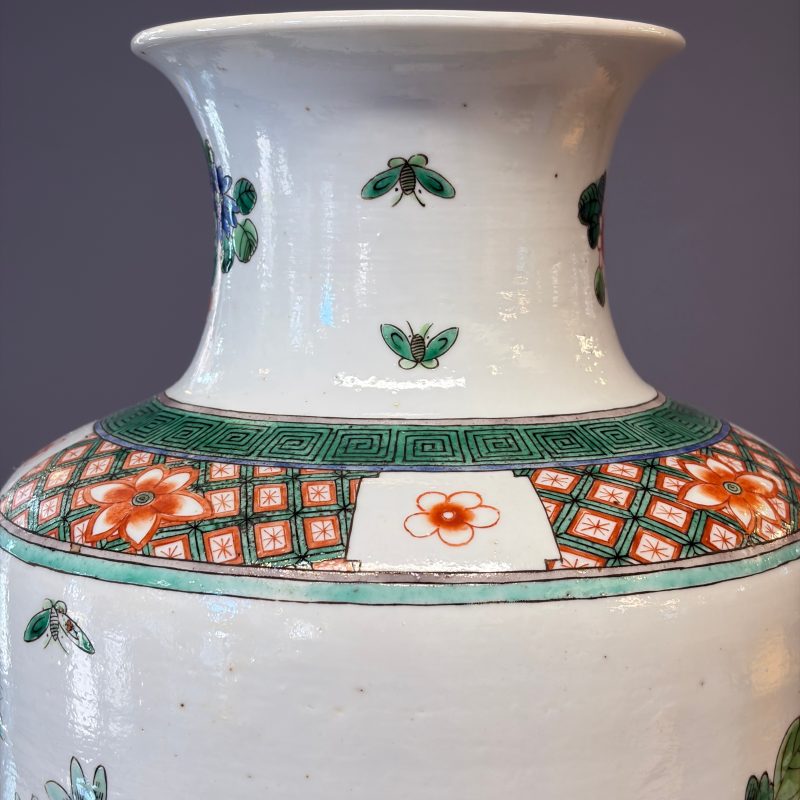 A Chinese famille verte 'Pheasants among Flowering branches' vase - 图20