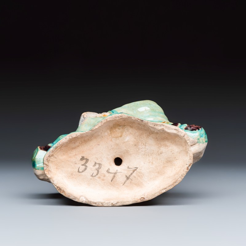 A Chinese Fahua-glazed stoneware 'Guanyin and Child' group - 图7