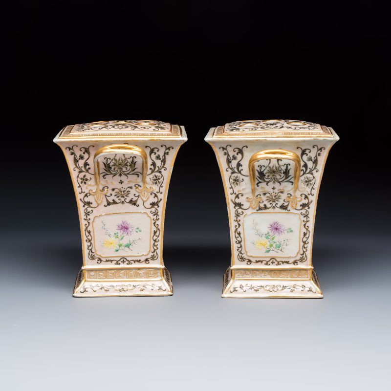 A pair of extremely rare Chinese Canton famille rose bough pots - 图4