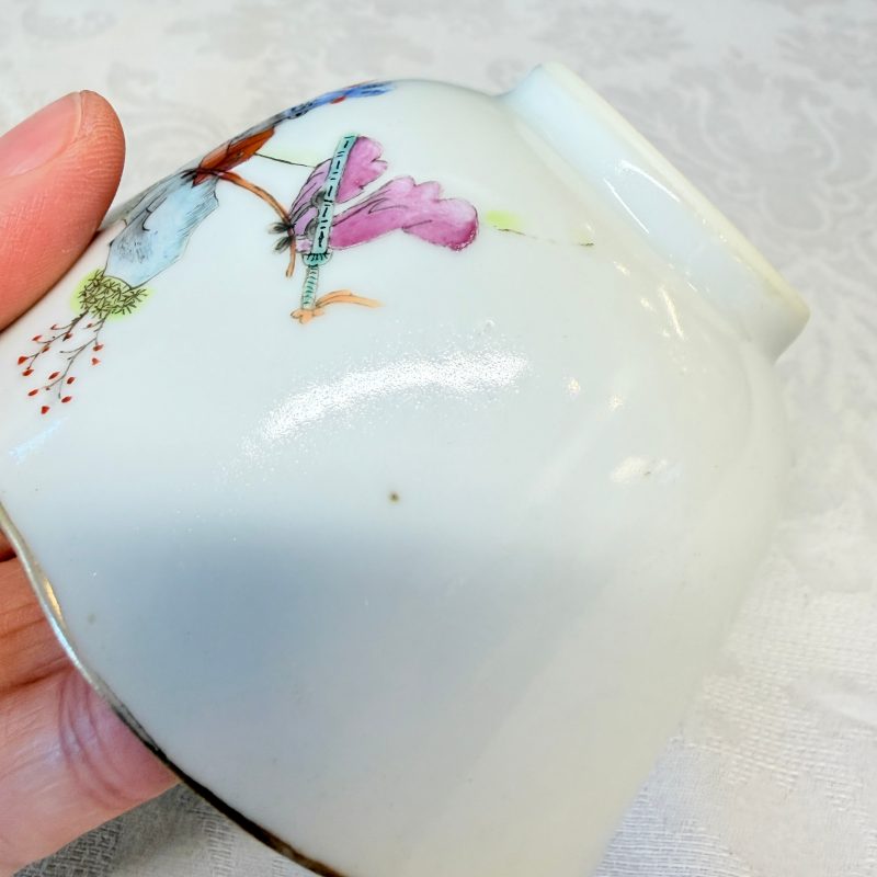 A pair of Chinese doucai bowls with floral design - 图53