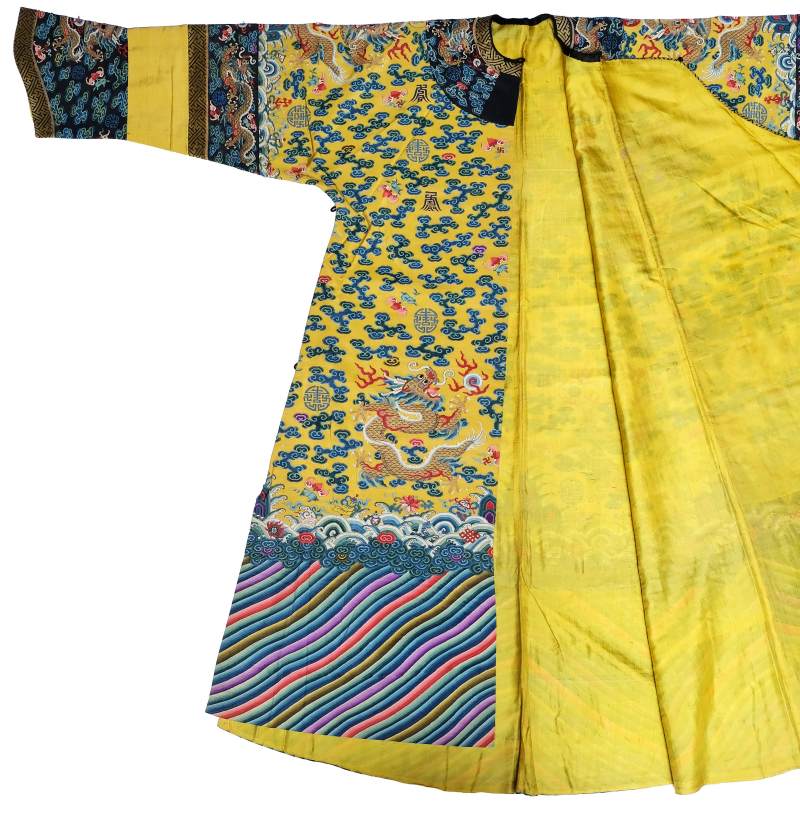 A rare yellow-ground silk kesi Twelve-Symbol semi formal dragon robe, Longpao - 图11