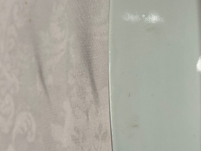 A Chinese blue and white 'Bleu de Hue' bowl with eighteen luohan - 图17