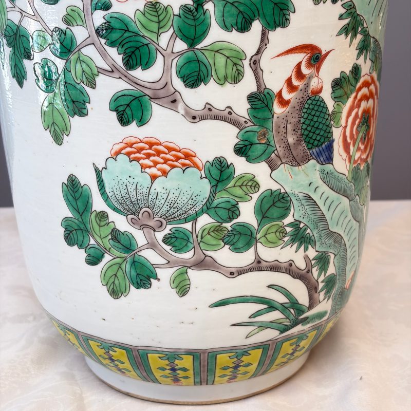 A Chinese famille verte 'Pheasants among Flowering branches' vase - 图25