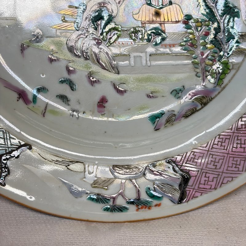 A collection of 13 Chinese famille rose 'Landscape' plates and dishes - 图86