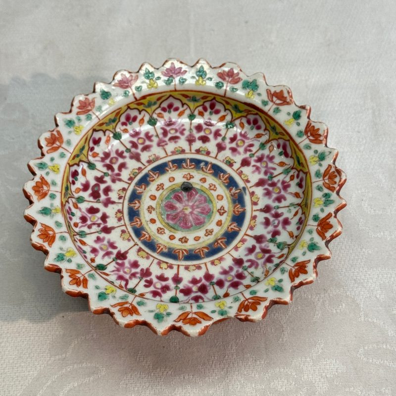 A group of nine Chinese Bencharong wares for the Thai market - 图56