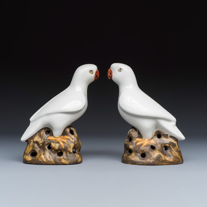 Three pairs of Chinese white-glazed birds - 图15