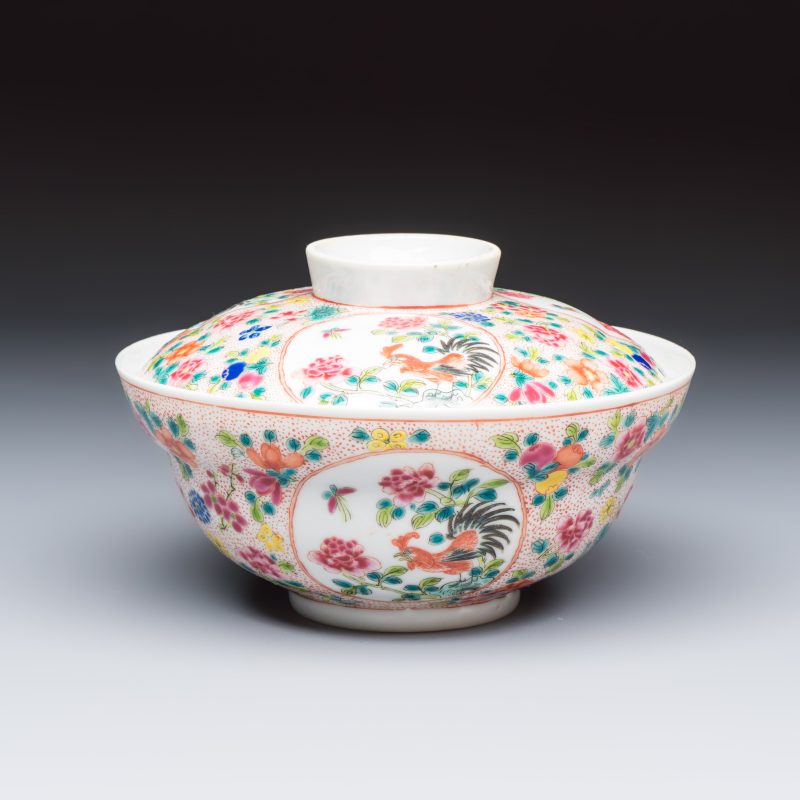 Four Chinese famille rose and polychrome-decorated wares - 图17