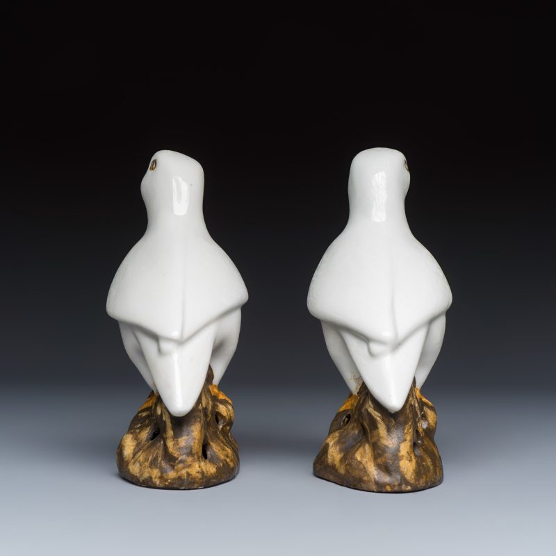 Three pairs of Chinese white-glazed birds - 图16