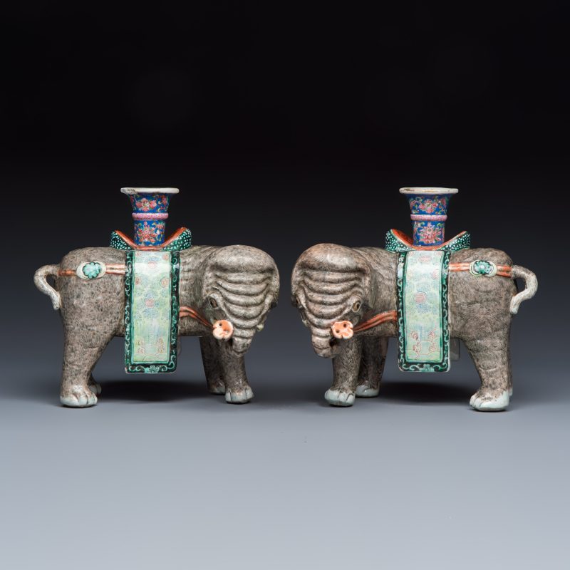 A pair of Chinese famille rose models of elephants - 图2